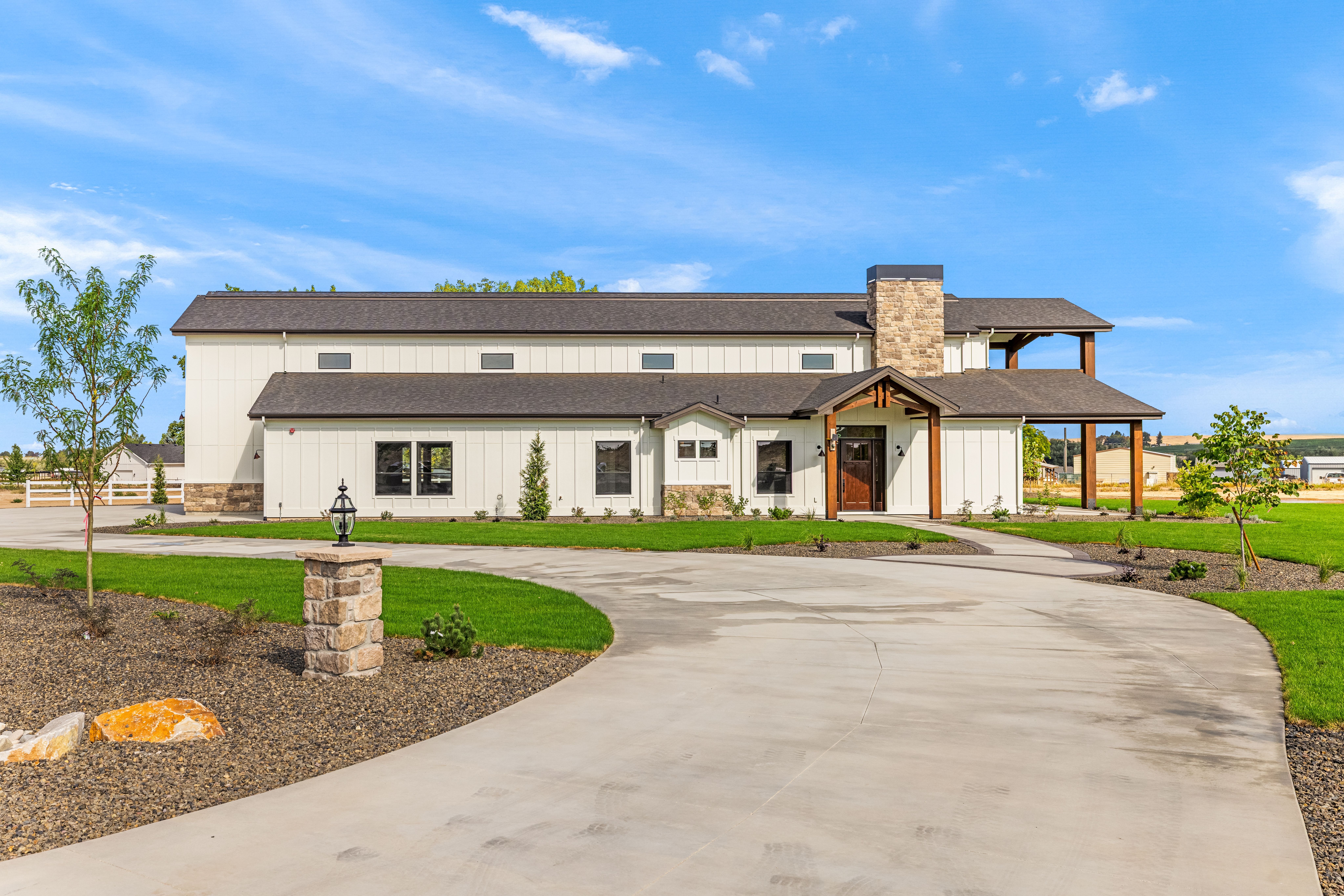 The Yellowstone interior — main living area